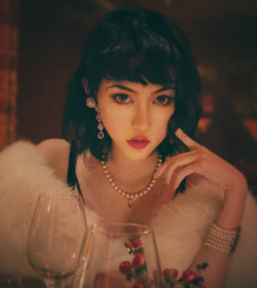 黎梵照片:屈楚萧前女友黎梵照片