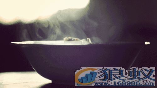 文案日常训练课一看图讲故事
